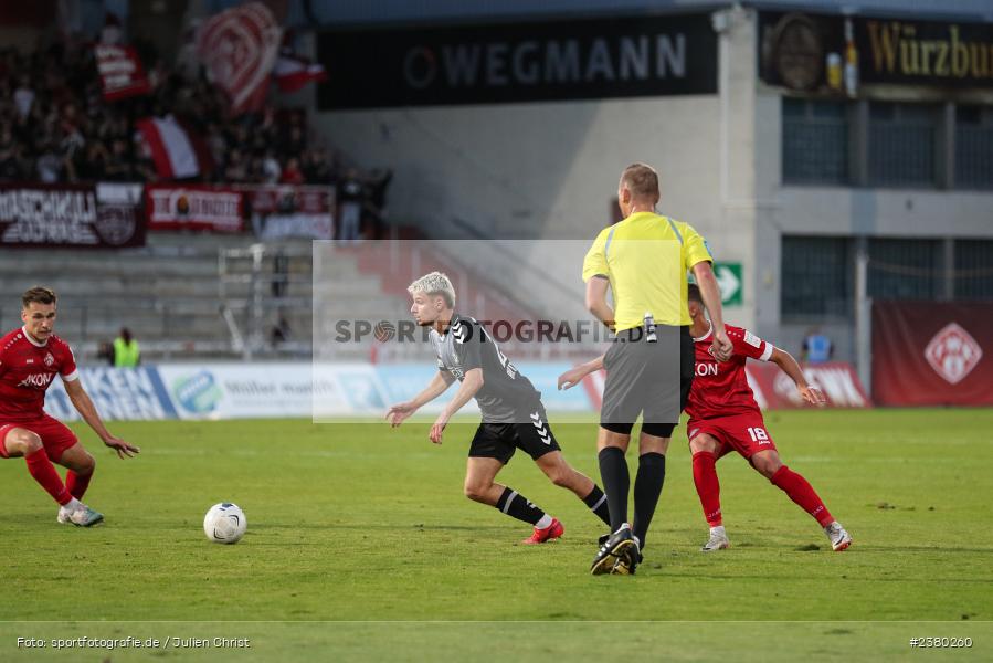 Alexander Fabian Bazdrigiannis, sport, action, Würzburg, Saison 2023/2024, SVW, SV Wacker Burghausen, Regionalliga Bayern, Fussball, FWK, FC Würzburger Kickers, BFV, AKON Arena, 22.09.2023, 11. Spieltag - Bild-ID: 2380260 Alexander Fabian Bazdrigiannis, sport, action, Würzburg, Saison 2023/2024, SVW, SV Wacker Burghausen, Regionalliga Bayern, Fussball, FWK, FC Würzburger Kickers, BFV, AKON Arena, 22.09.2023, 11. Spieltag - Bild-ID: 2380260