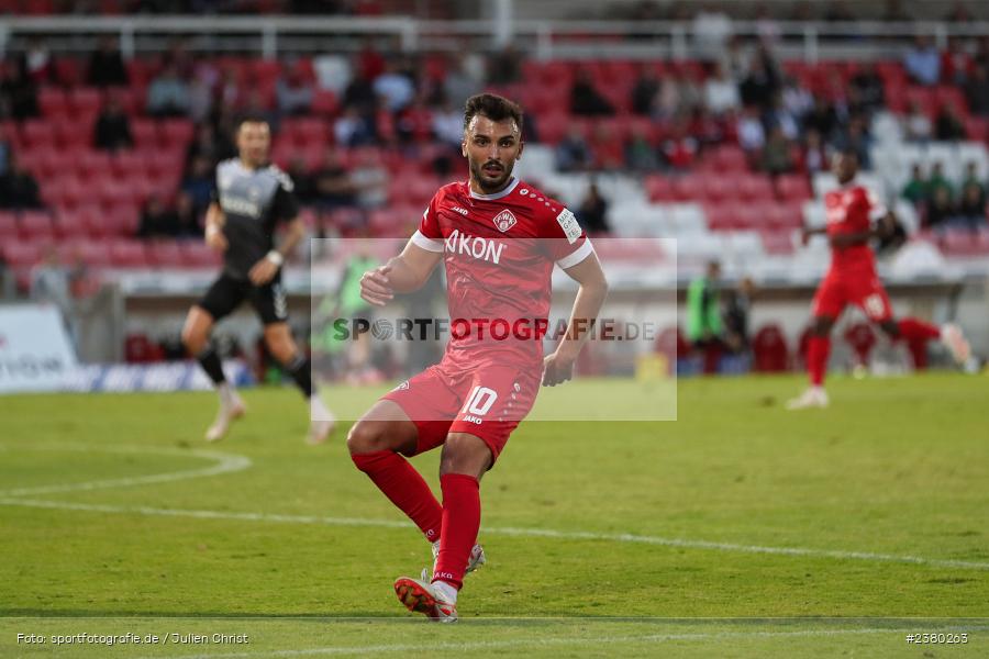 Dardan Karimani, sport, action, Würzburg, Saison 2023/2024, SVW, SV Wacker Burghausen, Regionalliga Bayern, Fussball, FWK, FC Würzburger Kickers, BFV, AKON Arena, 22.09.2023, 11. Spieltag - Bild-ID: 2380263 Dardan Karimani, sport, action, Würzburg, Saison 2023/2024, SVW, SV Wacker Burghausen, Regionalliga Bayern, Fussball, FWK, FC Würzburger Kickers, BFV, AKON Arena, 22.09.2023, 11. Spieltag - Bild-ID: 2380263