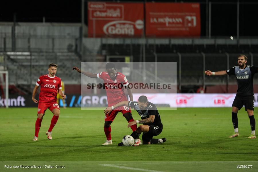 Benjika Caciel, sport, action, Würzburg, Saison 2023/2024, SVW, SV Wacker Burghausen, Regionalliga Bayern, Fussball, FWK, FC Würzburger Kickers, BFV, AKON Arena, 22.09.2023, 11. Spieltag - Bild-ID: 2380277