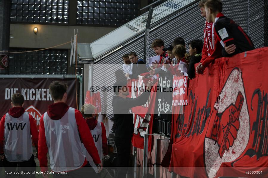 Marco Wildersinn, sport, action, Würzburg, Saison 2023/2024, SVW, SV Wacker Burghausen, Regionalliga Bayern, Fussball, FWK, FC Würzburger Kickers, BFV, AKON Arena, 22.09.2023, 11. Spieltag - Bild-ID: 2380304