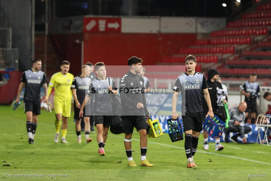 sport, action, Würzburg, Saison 2023/2024, SVW, SV Wacker Burghausen, Regionalliga Bayern, Fussball, FWK, FC Würzburger Kickers, BFV, AKON Arena, 22.09.2023, 11. Spieltag - Bild-ID: 2380333