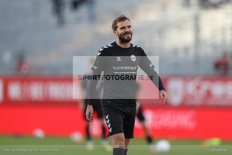 Felix Bachschmid, sport, action, Würzburg, Saison 2023/2024, SVW, SV Wacker Burghausen, Regionalliga Bayern, Fussball, FWK, FC Würzburger Kickers, BFV, AKON Arena, 22.09.2023, 11. Spieltag - Bild-ID: 2380340