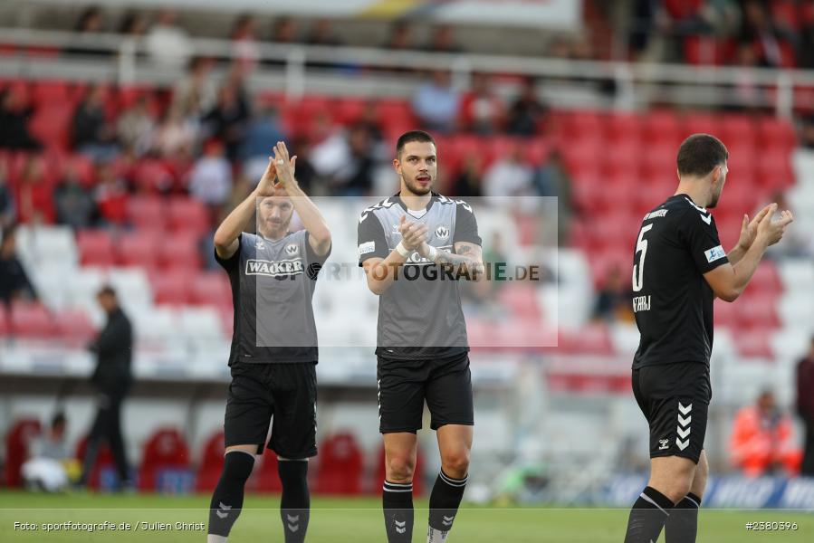 Marcel Spitzer, sport, action, Würzburg, Saison 2023/2024, SVW, SV Wacker Burghausen, Regionalliga Bayern, Fussball, FWK, FC Würzburger Kickers, BFV, AKON Arena, 22.09.2023, 11. Spieltag - Bild-ID: 2380396