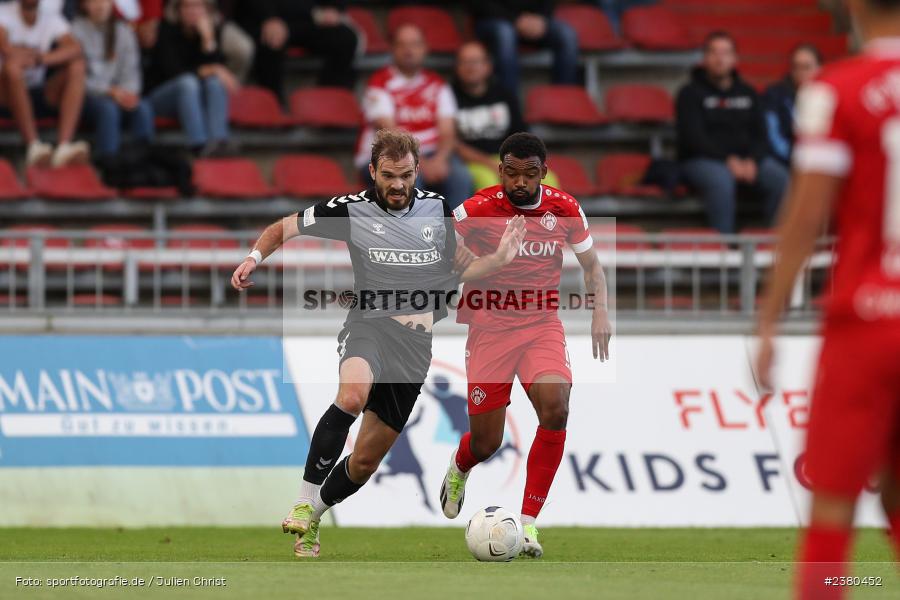 Felix Bachschmid, sport, action, Würzburg, Saison 2023/2024, SVW, SV Wacker Burghausen, Regionalliga Bayern, Fussball, FWK, FC Würzburger Kickers, BFV, AKON Arena, 22.09.2023, 11. Spieltag - Bild-ID: 2380452