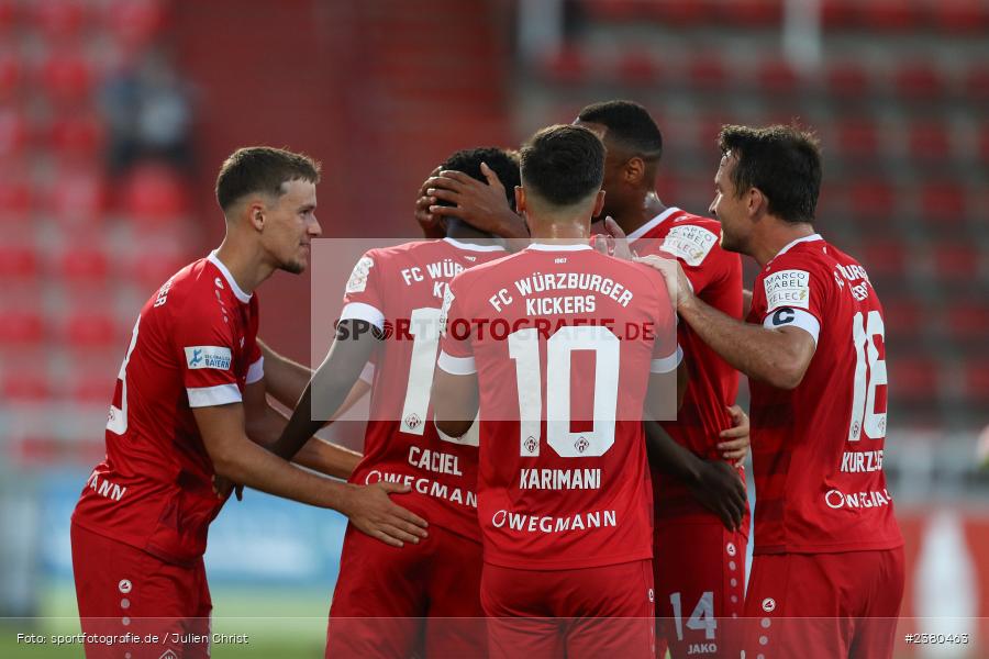 sport, action, Würzburg, Saison 2023/2024, SVW, SV Wacker Burghausen, Regionalliga Bayern, Fussball, FWK, FC Würzburger Kickers, BFV, AKON Arena, 22.09.2023, 11. Spieltag - Bild-ID: 2380463