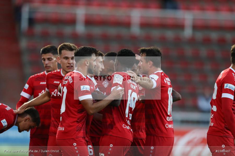 sport, action, Würzburg, Saison 2023/2024, SVW, SV Wacker Burghausen, Regionalliga Bayern, Fussball, FWK, FC Würzburger Kickers, BFV, AKON Arena, 22.09.2023, 11. Spieltag - Bild-ID: 2380467