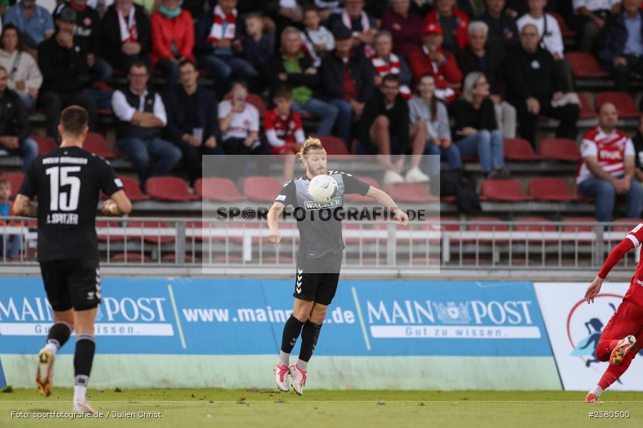 Moritz Sommerauer, sport, action, Würzburg, Saison 2023/2024, SVW, SV Wacker Burghausen, Regionalliga Bayern, Fussball, FWK, FC Würzburger Kickers, BFV, AKON Arena, 22.09.2023, 11. Spieltag - Bild-ID: 2380500