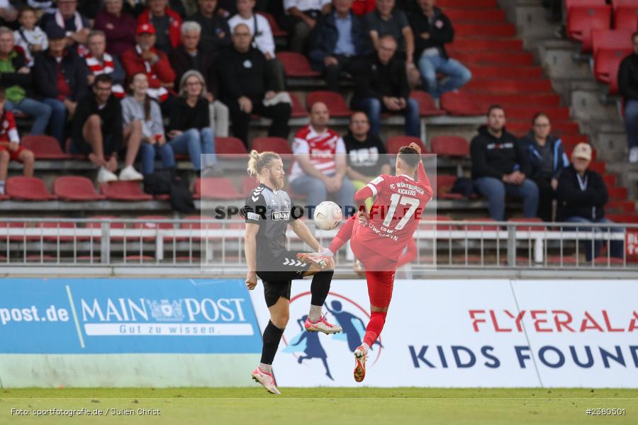Moritz Sommerauer, sport, action, Würzburg, Saison 2023/2024, SVW, SV Wacker Burghausen, Regionalliga Bayern, Fussball, FWK, FC Würzburger Kickers, BFV, AKON Arena, 22.09.2023, 11. Spieltag - Bild-ID: 2380501
