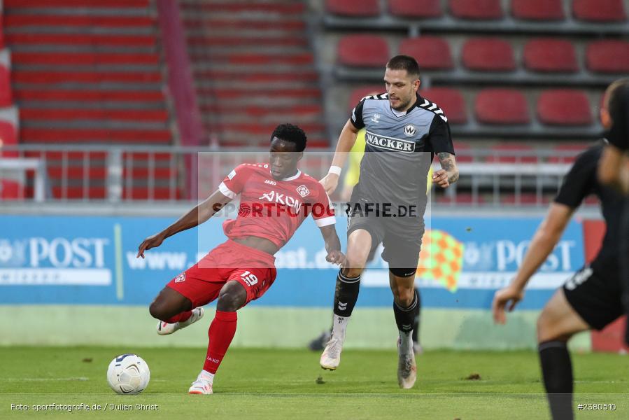 Benjika Caciel, sport, action, Würzburg, Saison 2023/2024, SVW, SV Wacker Burghausen, Regionalliga Bayern, Fussball, FWK, FC Würzburger Kickers, BFV, AKON Arena, 22.09.2023, 11. Spieltag - Bild-ID: 2380510