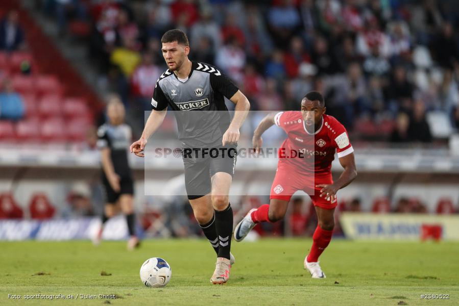 Viktor Miftaraj, sport, action, Würzburg, Saison 2023/2024, SVW, SV Wacker Burghausen, Regionalliga Bayern, Fussball, FWK, FC Würzburger Kickers, BFV, AKON Arena, 22.09.2023, 11. Spieltag - Bild-ID: 2380522