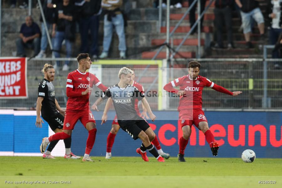 Alexander Fabian Bazdrigiannis, sport, action, Würzburg, Saison 2023/2024, SVW, SV Wacker Burghausen, Regionalliga Bayern, Fussball, FWK, FC Würzburger Kickers, BFV, AKON Arena, 22.09.2023, 11. Spieltag - Bild-ID: 2380529 Alexander Fabian Bazdrigiannis, sport, action, Würzburg, Saison 2023/2024, SVW, SV Wacker Burghausen, Regionalliga Bayern, Fussball, FWK, FC Würzburger Kickers, BFV, AKON Arena, 22.09.2023, 11. Spieltag - Bild-ID: 2380529