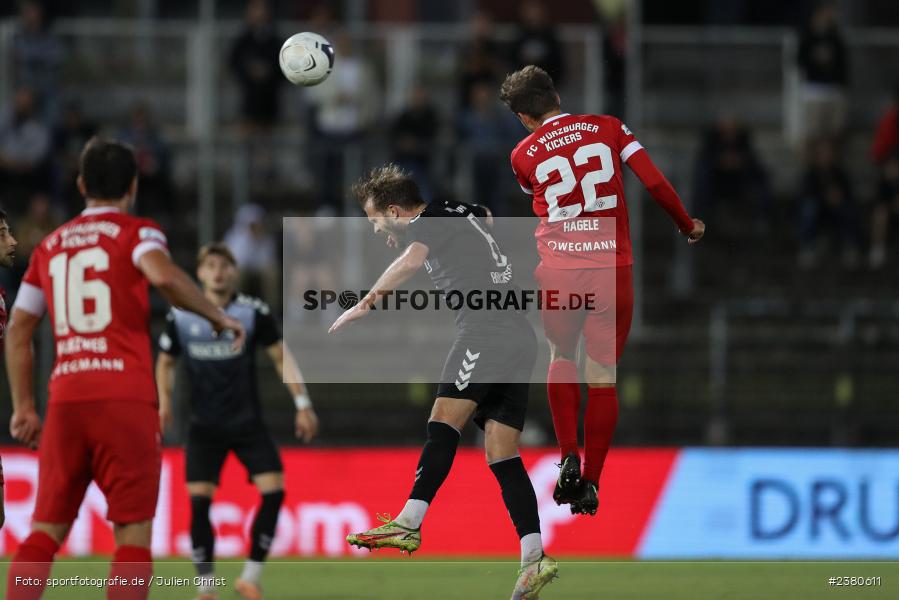 Felix Bachschmid, sport, action, Würzburg, Saison 2023/2024, SVW, SV Wacker Burghausen, Regionalliga Bayern, Fussball, FWK, FC Würzburger Kickers, BFV, AKON Arena, 22.09.2023, 11. Spieltag - Bild-ID: 2380611