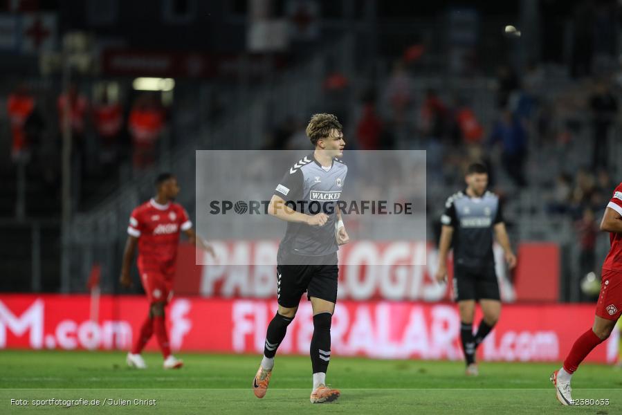 Jasper Maljojoki, sport, action, Würzburg, Saison 2023/2024, SVW, SV Wacker Burghausen, Regionalliga Bayern, Fussball, FWK, FC Würzburger Kickers, BFV, AKON Arena, 22.09.2023, 11. Spieltag - Bild-ID: 2380633