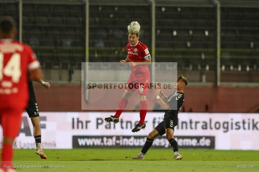 Peter Kurzweg, sport, action, Würzburg, Saison 2023/2024, SVW, SV Wacker Burghausen, Regionalliga Bayern, Fussball, FWK, FC Würzburger Kickers, BFV, AKON Arena, 22.09.2023, 11. Spieltag - Bild-ID: 2380709