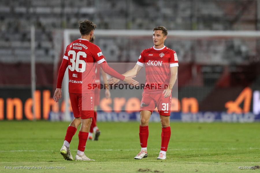 Tim Kraus, sport, action, Würzburg, Saison 2023/2024, SVW, SV Wacker Burghausen, Regionalliga Bayern, Fussball, FWK, FC Würzburger Kickers, BFV, AKON Arena, 22.09.2023, 11. Spieltag - Bild-ID: 2380801