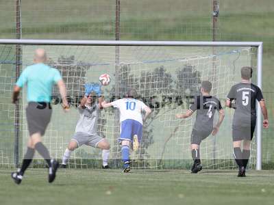 Fotos von TSV Duttenbrunn - FV Steinfeld/Hausen-Rohrbach auf sportfotografie.de