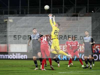 Fotos von FC Würzburger Kickers - SV Wacker Burghausen auf sportfotografie.de