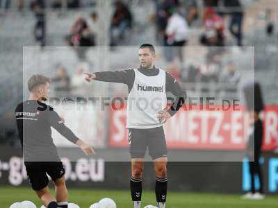 Fotos von FC Würzburger Kickers - SV Wacker Burghausen auf sportfotografie.de