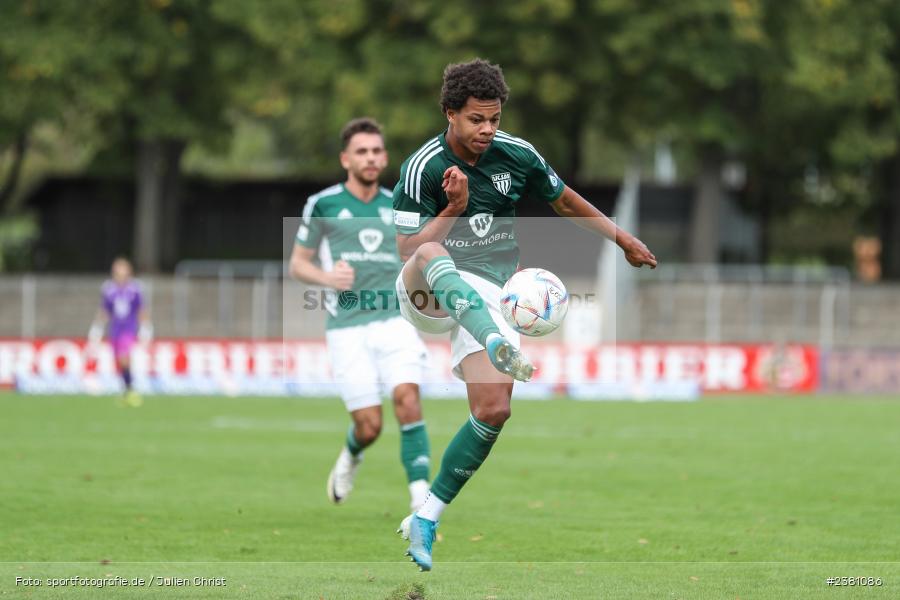 Dominik Ngatie, Sachs Stadion, Schweinfurt, 23.09.2023, sport, action, BFV, Fussball, Saison 2023/2024, 11. Spieltag, Regionalliga Bayern, TGM, FCS, Türkgücü München, 1. FC Schweinfurt 1905 - Bild-ID: 2381086