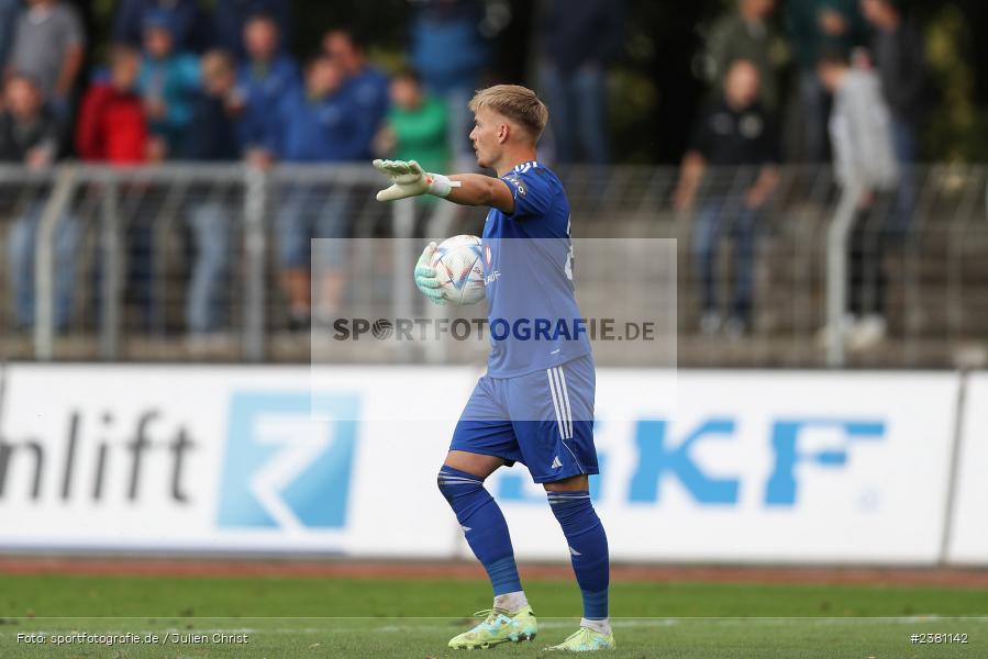 Lukas Wenzel, Sachs Stadion, Schweinfurt, 23.09.2023, sport, action, BFV, Fussball, Saison 2023/2024, 11. Spieltag, Regionalliga Bayern, TGM, FCS, Türkgücü München, 1. FC Schweinfurt 1905 - Bild-ID: 2381142