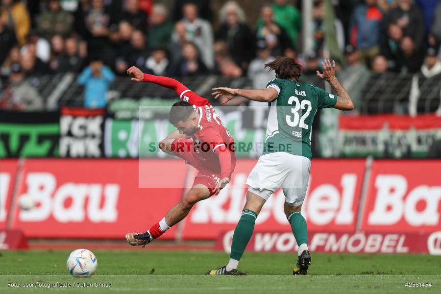 Emre Tunc, Sachs Stadion, Schweinfurt, 23.09.2023, sport, action, BFV, Fussball, Saison 2023/2024, 11. Spieltag, Regionalliga Bayern, TGM, FCS, Türkgücü München, 1. FC Schweinfurt 1905 - Bild-ID: 2381434