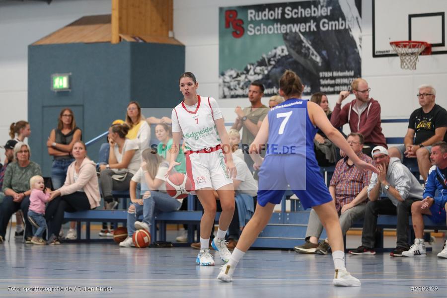 Mona Römer, sport, action, TVM, TV Marktheidenfeld, Saison 2023/2024, Regionalliga Damen HR-Nord, Regensburg Baskets, RLS, RBB, Marktheidenfeld, Hans-Wilhelm-Renkhoff Halle, Basketball, 30.09.2023, 1. Spieltag - Bild-ID: 2382129