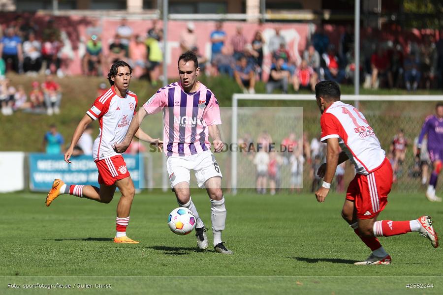 Marcel Volkmuth, NGN-Arena, Aubstadt, 30.09.2023, sport, action, BFV, Saison 2023/2024, Fussball, Regionalliga Bayern, 12. Spieltag, FCB, AUB, FC Bayern München II, TSV Aubstadt - Bild-ID: 2382244 Marcel Volkmuth, NGN-Arena, Aubstadt, 30.09.2023, sport, action, BFV, Saison 2023/2024, Fussball, Regionalliga Bayern, 12. Spieltag, FCB, AUB, FC Bayern München II, TSV Aubstadt - Bild-ID: 2382244