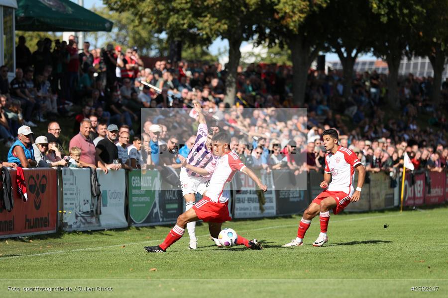 Adrian Kireski, NGN-Arena, Aubstadt, 30.09.2023, sport, action, BFV, Saison 2023/2024, Fussball, Regionalliga Bayern, 12. Spieltag, FCB, AUB, FC Bayern München II, TSV Aubstadt - Bild-ID: 2382247