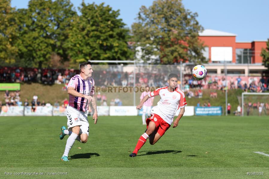 Martin Thomann, NGN-Arena, Aubstadt, 30.09.2023, sport, action, BFV, Saison 2023/2024, Fussball, Regionalliga Bayern, 12. Spieltag, FCB, AUB, FC Bayern München II, TSV Aubstadt - Bild-ID: 2382252