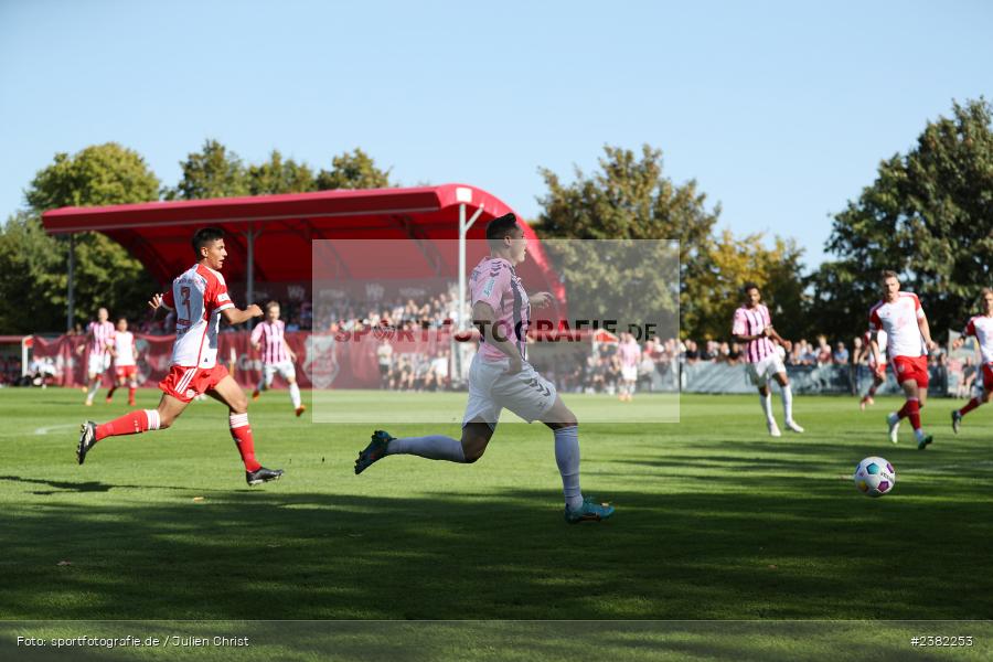 Martin Thomann, NGN-Arena, Aubstadt, 30.09.2023, sport, action, BFV, Saison 2023/2024, Fussball, Regionalliga Bayern, 12. Spieltag, FCB, AUB, FC Bayern München II, TSV Aubstadt - Bild-ID: 2382253