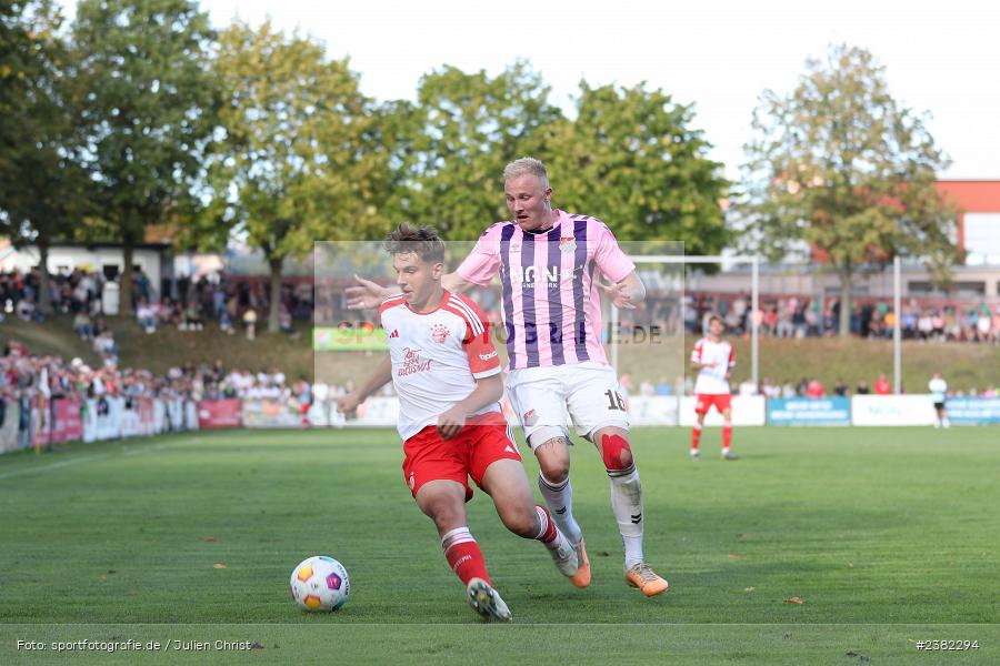 Max Scholze, NGN-Arena, Aubstadt, 30.09.2023, sport, action, BFV, Saison 2023/2024, Fussball, Regionalliga Bayern, 12. Spieltag, FCB, AUB, FC Bayern München II, TSV Aubstadt - Bild-ID: 2382294