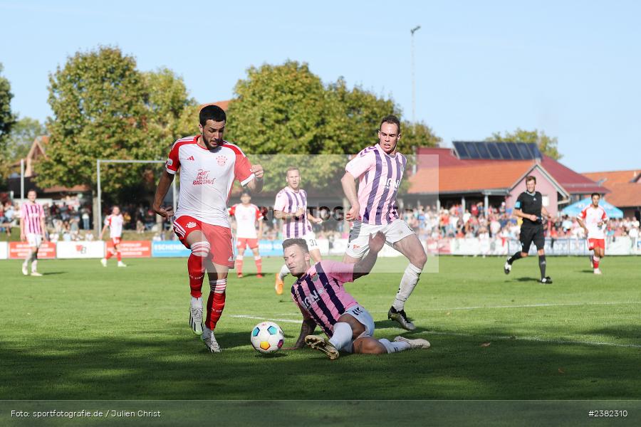 Dion Berisha, NGN-Arena, Aubstadt, 30.09.2023, sport, action, BFV, Saison 2023/2024, Fussball, Regionalliga Bayern, 12. Spieltag, FCB, AUB, FC Bayern München II, TSV Aubstadt - Bild-ID: 2382310