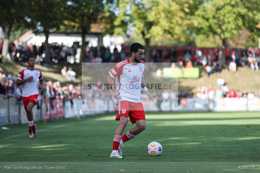 Dion Berisha, NGN-Arena, Aubstadt, 30.09.2023, sport, action, BFV, Saison 2023/2024, Fussball, Regionalliga Bayern, 12. Spieltag, FCB, AUB, FC Bayern München II, TSV Aubstadt - Bild-ID: 2382328