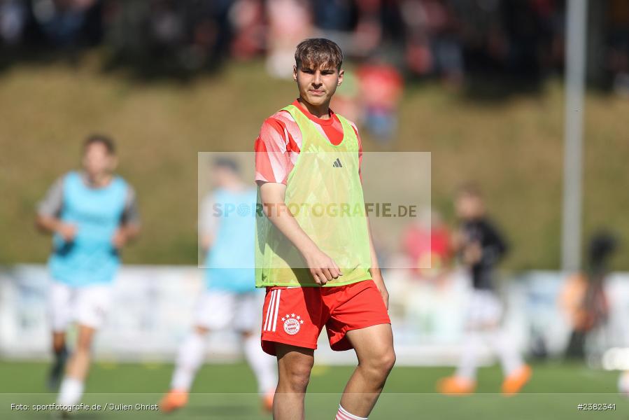 sport, action, TSV Aubstadt, Saison 2023/2024, Regionalliga Bayern, NGN-Arena, Fussball, FCB, FC Bayern München II, BFV, Aubstadt, AUB, 30.09.2023, 12. Spieltag - Bild-ID: 2382341 sport, action, TSV Aubstadt, Saison 2023/2024, Regionalliga Bayern, NGN-Arena, Fussball, FCB, FC Bayern München II, BFV, Aubstadt, AUB, 30.09.2023, 12. Spieltag - Bild-ID: 2382341