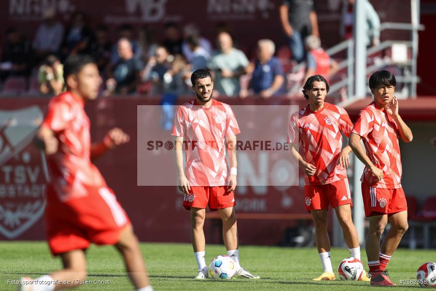 Dion Berisha, sport, action, TSV Aubstadt, Saison 2023/2024, Regionalliga Bayern, NGN-Arena, Fussball, FCB, FC Bayern München II, BFV, Aubstadt, AUB, 30.09.2023, 12. Spieltag - Bild-ID: 2382358