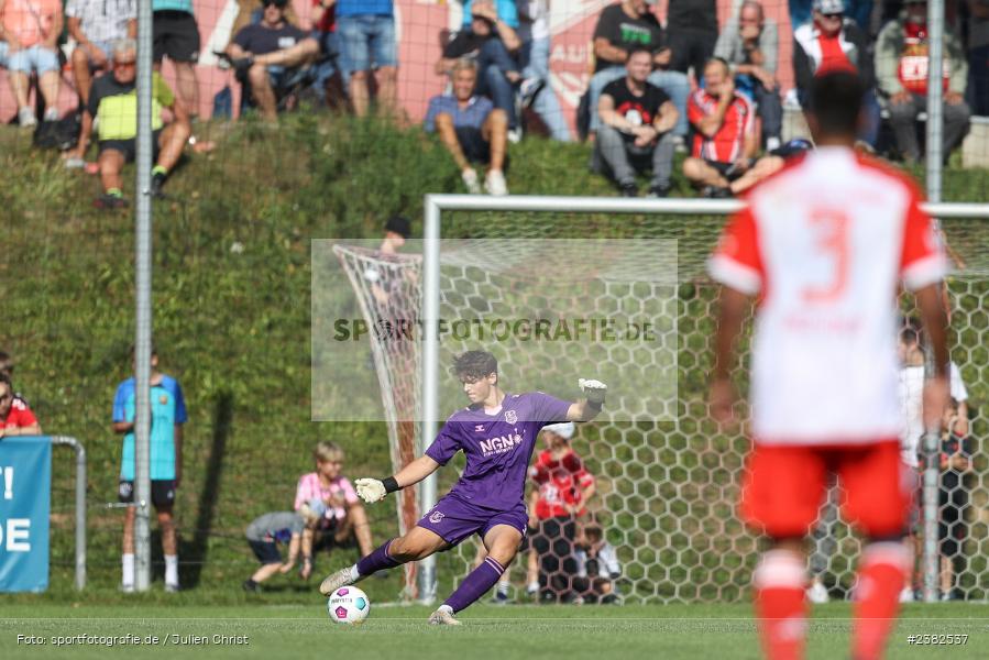 Marvin Walter, sport, action, TSV Aubstadt, Saison 2023/2024, Regionalliga Bayern, NGN-Arena, Fussball, FCB, FC Bayern München II, BFV, Aubstadt, AUB, 30.09.2023, 12. Spieltag - Bild-ID: 2382537 Marvin Walter, sport, action, TSV Aubstadt, Saison 2023/2024, Regionalliga Bayern, NGN-Arena, Fussball, FCB, FC Bayern München II, BFV, Aubstadt, AUB, 30.09.2023, 12. Spieltag - Bild-ID: 2382537