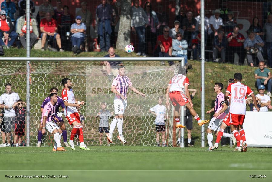 Adrian Kireski, sport, action, TSV Aubstadt, Saison 2023/2024, Regionalliga Bayern, NGN-Arena, Fussball, FCB, FC Bayern München II, BFV, Aubstadt, AUB, 30.09.2023, 12. Spieltag - Bild-ID: 2382569 Adrian Kireski, sport, action, TSV Aubstadt, Saison 2023/2024, Regionalliga Bayern, NGN-Arena, Fussball, FCB, FC Bayern München II, BFV, Aubstadt, AUB, 30.09.2023, 12. Spieltag - Bild-ID: 2382569