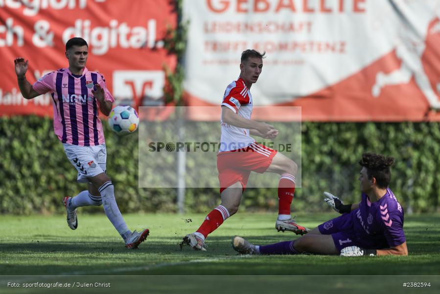 Lovro Zvonarek, sport, action, TSV Aubstadt, Saison 2023/2024, Regionalliga Bayern, NGN-Arena, Fussball, FCB, FC Bayern München II, BFV, Aubstadt, AUB, 30.09.2023, 12. Spieltag - Bild-ID: 2382594 Lovro Zvonarek, sport, action, TSV Aubstadt, Saison 2023/2024, Regionalliga Bayern, NGN-Arena, Fussball, FCB, FC Bayern München II, BFV, Aubstadt, AUB, 30.09.2023, 12. Spieltag - Bild-ID: 2382594