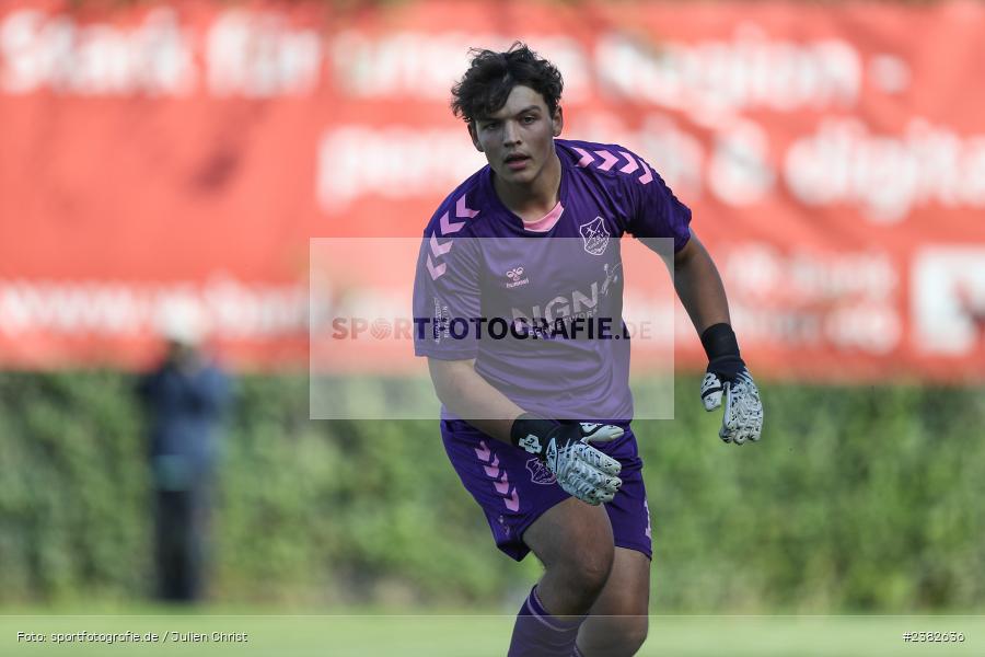 Marvin Walter, sport, action, TSV Aubstadt, Saison 2023/2024, Regionalliga Bayern, NGN-Arena, Fussball, FCB, FC Bayern München II, BFV, Aubstadt, AUB, 30.09.2023, 12. Spieltag - Bild-ID: 2382636 Marvin Walter, sport, action, TSV Aubstadt, Saison 2023/2024, Regionalliga Bayern, NGN-Arena, Fussball, FCB, FC Bayern München II, BFV, Aubstadt, AUB, 30.09.2023, 12. Spieltag - Bild-ID: 2382636