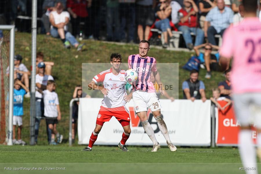 Marco Nickel, sport, action, TSV Aubstadt, Saison 2023/2024, Regionalliga Bayern, NGN-Arena, Fussball, FCB, FC Bayern München II, BFV, Aubstadt, AUB, 30.09.2023, 12. Spieltag - Bild-ID: 2382638 Marco Nickel, sport, action, TSV Aubstadt, Saison 2023/2024, Regionalliga Bayern, NGN-Arena, Fussball, FCB, FC Bayern München II, BFV, Aubstadt, AUB, 30.09.2023, 12. Spieltag - Bild-ID: 2382638