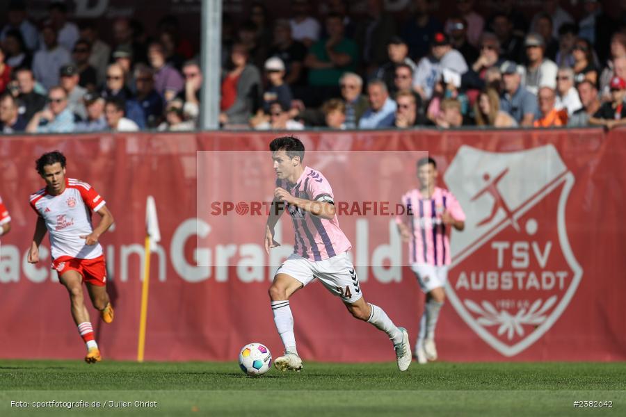 Ben Müller, sport, action, TSV Aubstadt, Saison 2023/2024, Regionalliga Bayern, NGN-Arena, Fussball, FCB, FC Bayern München II, BFV, Aubstadt, AUB, 30.09.2023, 12. Spieltag - Bild-ID: 2382642
