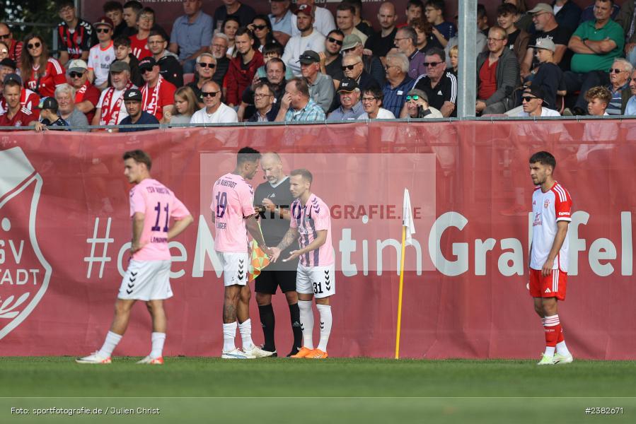 Michael Dellinger, sport, action, TSV Aubstadt, Saison 2023/2024, Regionalliga Bayern, NGN-Arena, Fussball, FCB, FC Bayern München II, BFV, Aubstadt, AUB, 30.09.2023, 12. Spieltag - Bild-ID: 2382671 Michael Dellinger, sport, action, TSV Aubstadt, Saison 2023/2024, Regionalliga Bayern, NGN-Arena, Fussball, FCB, FC Bayern München II, BFV, Aubstadt, AUB, 30.09.2023, 12. Spieltag - Bild-ID: 2382671