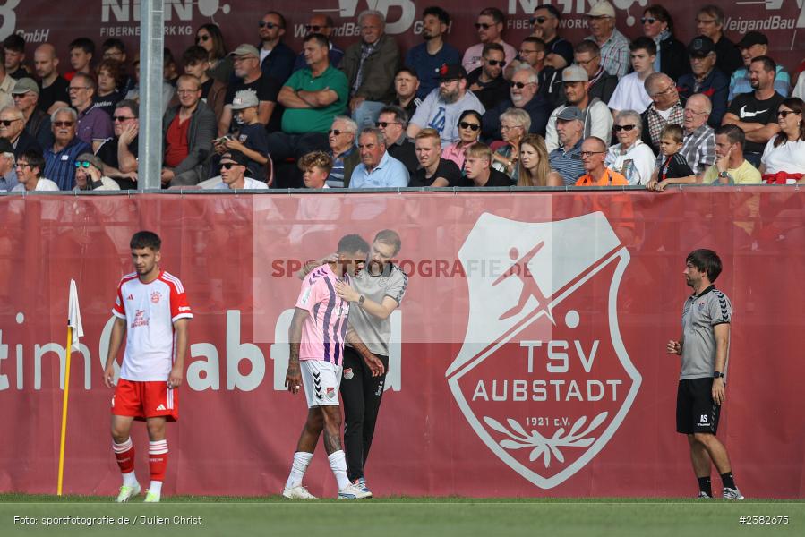Michael Dellinger, sport, action, TSV Aubstadt, Saison 2023/2024, Regionalliga Bayern, NGN-Arena, Fussball, FCB, FC Bayern München II, BFV, Aubstadt, AUB, 30.09.2023, 12. Spieltag - Bild-ID: 2382675 Michael Dellinger, sport, action, TSV Aubstadt, Saison 2023/2024, Regionalliga Bayern, NGN-Arena, Fussball, FCB, FC Bayern München II, BFV, Aubstadt, AUB, 30.09.2023, 12. Spieltag - Bild-ID: 2382675