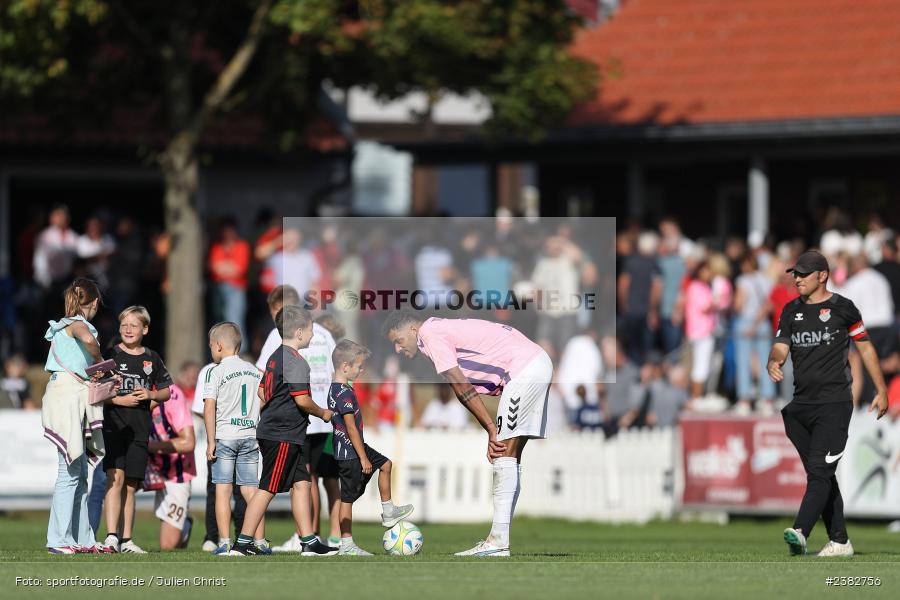 Fans, Michael Dellinger, sport, action, TSV Aubstadt, Saison 2023/2024, Regionalliga Bayern, NGN-Arena, Fussball, FCB, FC Bayern München II, BFV, Aubstadt, AUB, 30.09.2023, 12. Spieltag - Bild-ID: 2382756 Fans, Michael Dellinger, sport, action, TSV Aubstadt, Saison 2023/2024, Regionalliga Bayern, NGN-Arena, Fussball, FCB, FC Bayern München II, BFV, Aubstadt, AUB, 30.09.2023, 12. Spieltag - Bild-ID: 2382756