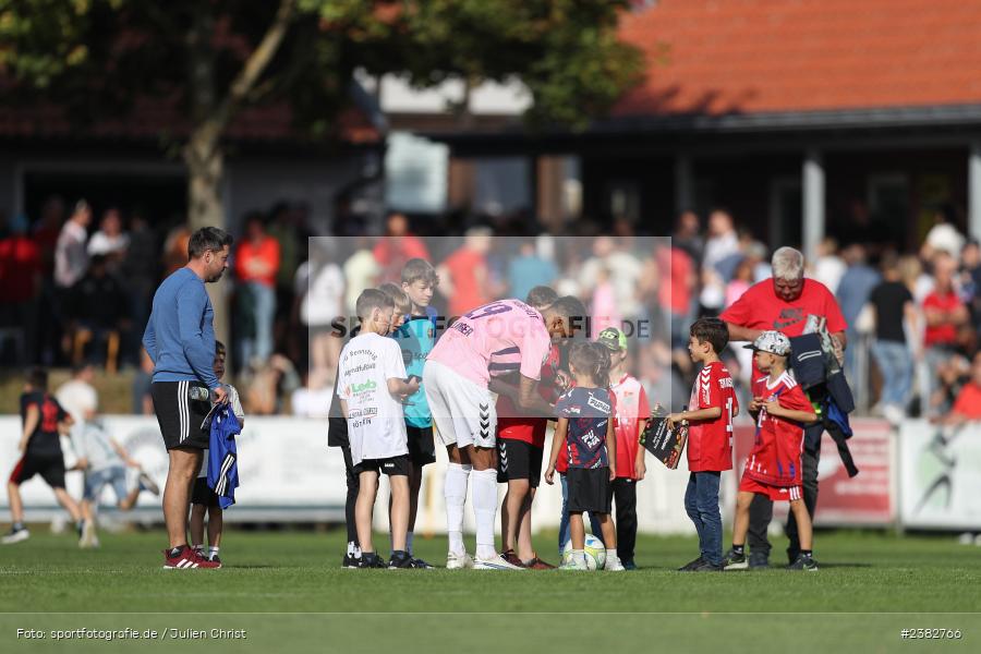 sport, action, TSV Aubstadt, Saison 2023/2024, Regionalliga Bayern, NGN-Arena, Fussball, FCB, FC Bayern München II, BFV, Aubstadt, AUB, 30.09.2023, 12. Spieltag - Bild-ID: 2382766