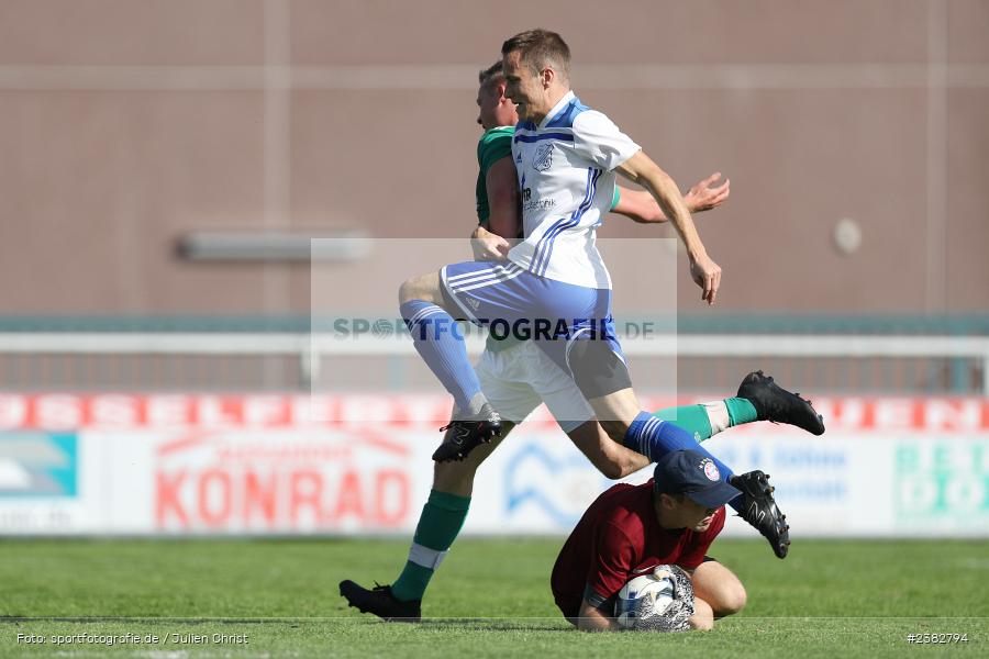 Lukas Harzer, Sportgelände, Gössenheim, 01.10.2023, sport, action, BFV, Saison 2023/2024, Fussball, Kreisliga Würzburg, TSV, FCG, TSV Duttenbrunn, FC Gössenheim - Bild-ID: 2382794