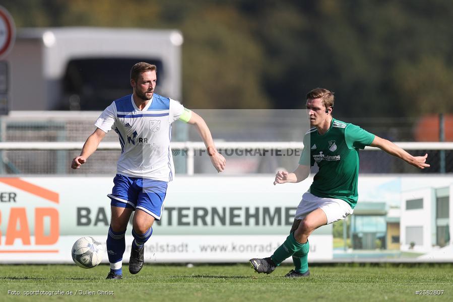 Leon Leibold, Sportgelände, Gössenheim, 01.10.2023, sport, action, BFV, Saison 2023/2024, Fussball, Kreisliga Würzburg, TSV, FCG, TSV Duttenbrunn, FC Gössenheim - Bild-ID: 2382807