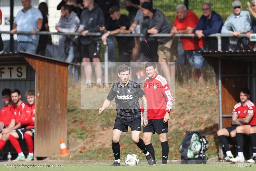 Dominik Jordan, Sportgelände Kleinflürleinsweg, Schweinfurt, 03.10.2023, sport, action, BFV, Saison 2023/2024, Fussball, 14. Spieltag, Landesliga Nordwest, TUS, FTS, TuS Frammersbach, FT Schweinfurt - Bild-ID: 2382941
