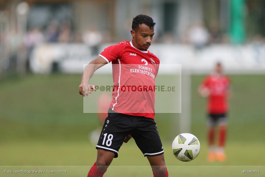 Tyrell Walton, Sportgelände Kleinflürleinsweg, Schweinfurt, 03.10.2023, sport, action, BFV, Saison 2023/2024, Fussball, 14. Spieltag, Landesliga Nordwest, TUS, FTS, TuS Frammersbach, FT Schweinfurt - Bild-ID: 2382953