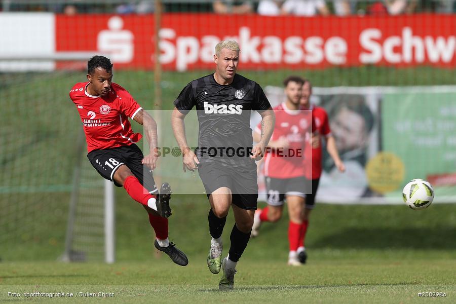Tyrell Walton, Sportgelände Kleinflürleinsweg, Schweinfurt, 03.10.2023, sport, action, BFV, Saison 2023/2024, Fussball, 14. Spieltag, Landesliga Nordwest, TUS, FTS, TuS Frammersbach, FT Schweinfurt - Bild-ID: 2382986